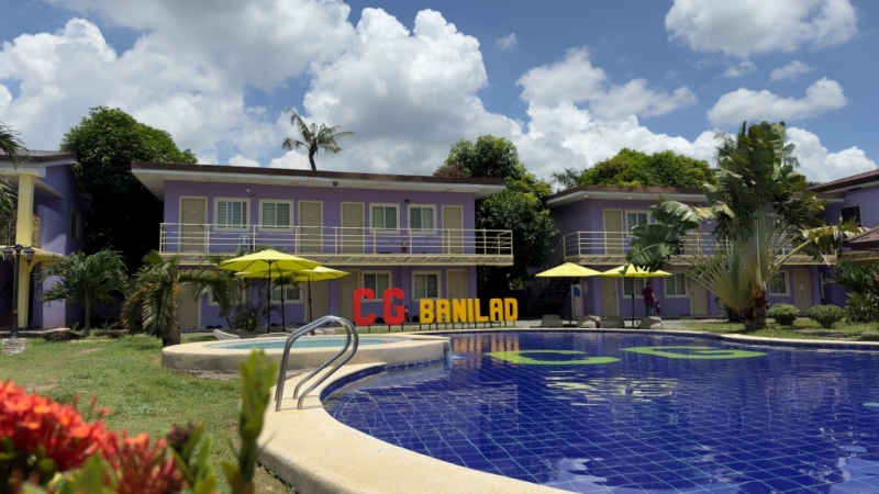 フィリピン留学 Cebu21 - CG Banilad-Swimming pool-8